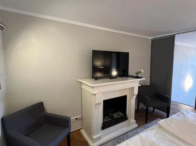 Appartement Parkblick App. 4 *